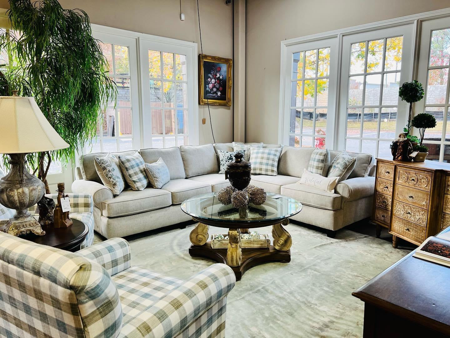 Pieces: A Decorative Home Furniture & Accessories Boutique Atlanta, GA